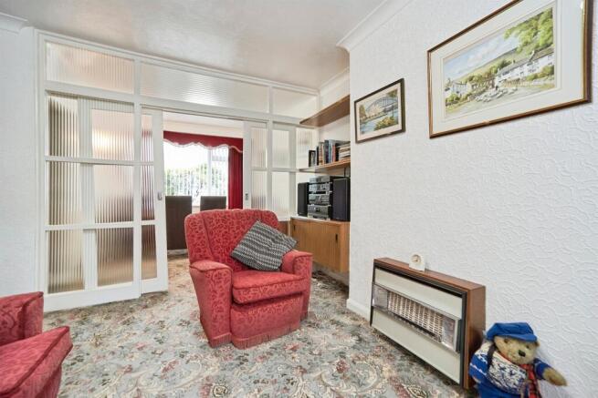 3 bed Semi-Detached for sale Image 5