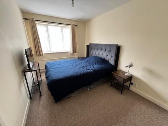 bedroom.jpg