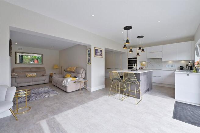 Reception/Kitchen