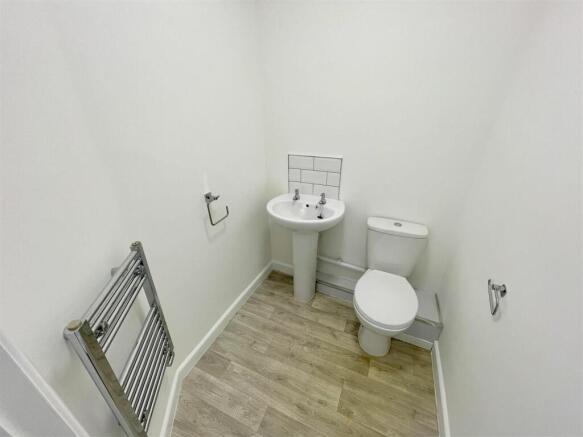 2 bed House for sale Image 9