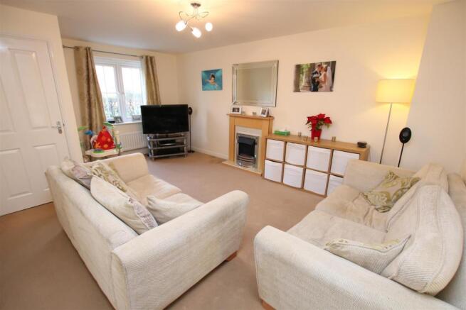Living Room.JPG