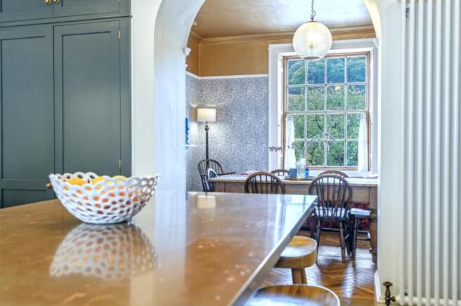 5 bed Character Property for sale Image 9