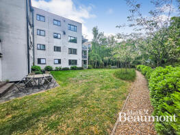 Flat 6, 59, Ladywell Road, Ladywell, London SE13 7UT