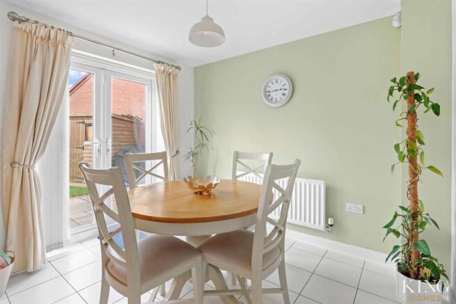Spearhead Road, Bidford-On-Avon, Alcester photo 4