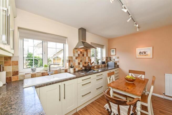 Kitchen/Breakfast Room