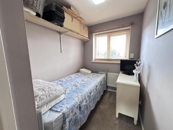 3 bed Terraced for sale Image 8