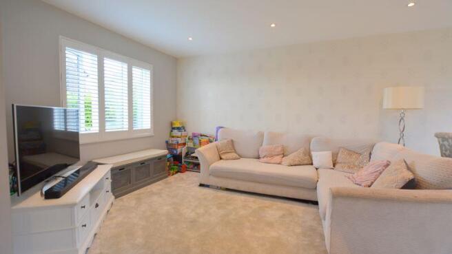Daventer Drive, Stanmore photo 4