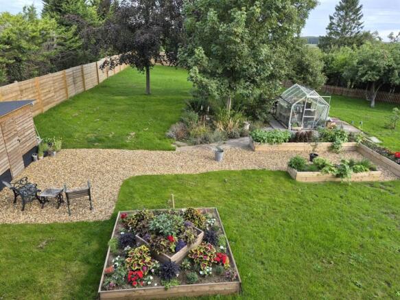OakleyCottageGarden.jpg