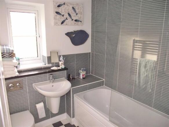Modern Bathroom