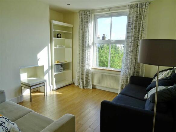 LIVING AREA: