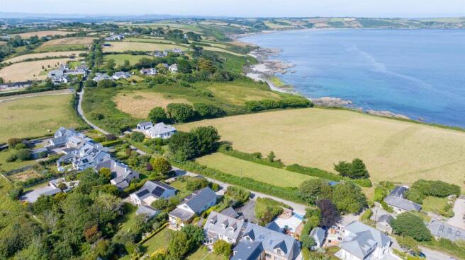 0726_04 - Nare View, Porthscatho, TR2 5EW (16).jpg
