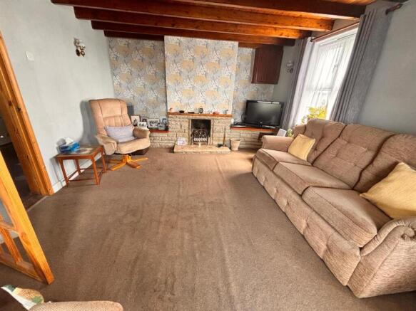 2 bed Semi-Detached for sale Image 12