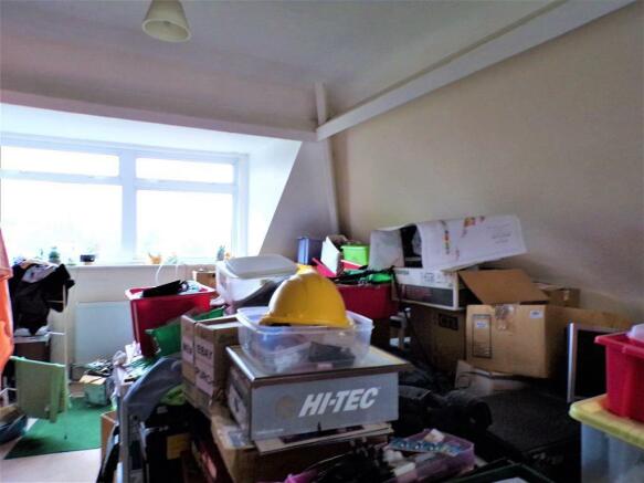 Flat five - lounge