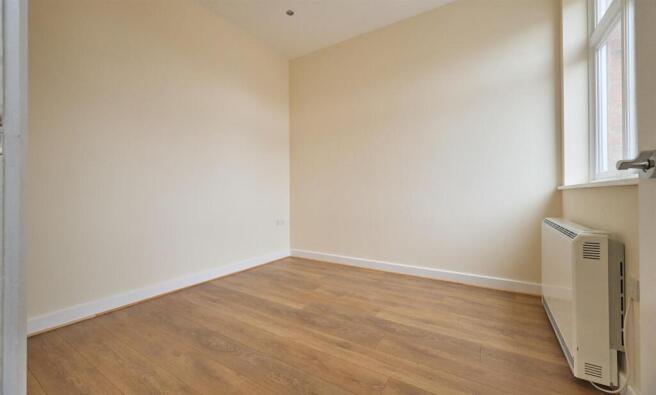 flat 2 high street_1.jpg