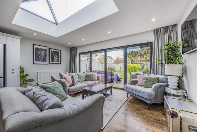 Furness, Broad Road, Nutbourne-PorticoMarketing-Ne