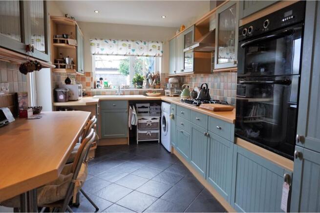 Kitchen / Breakfast