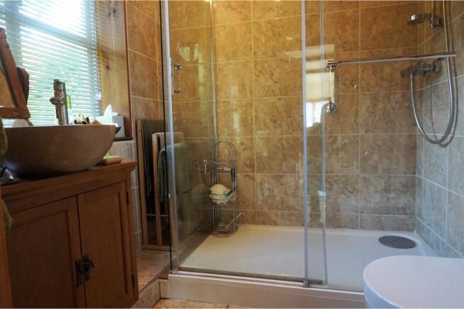 Master En-suite