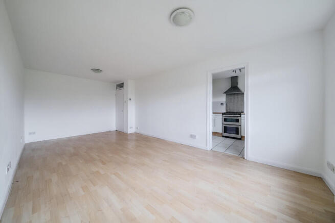 Living Area - Ang...
