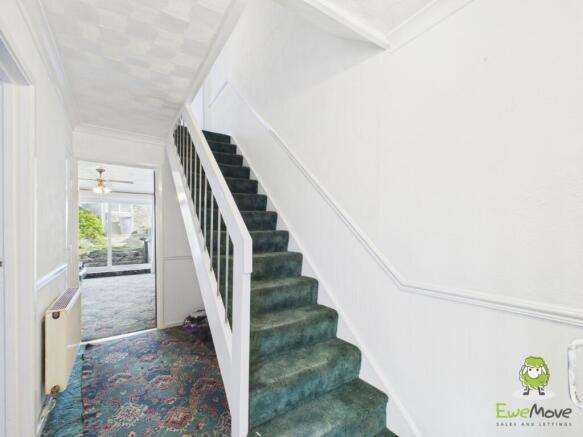 EweMove Estate Agents Basingstoke - Shelley Close