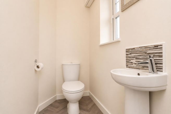 3 bed Semi-Detached for sale Image 7