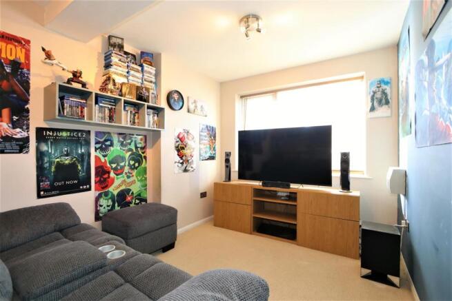 FAMILY ROOM / BEDROOM FOUR