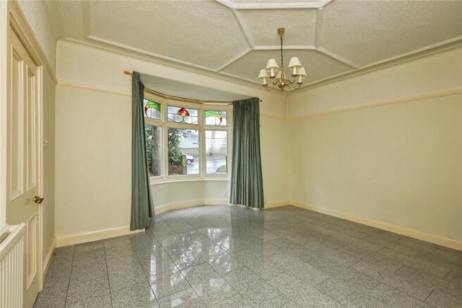 4 bed Semi-Detached for sale Image 10