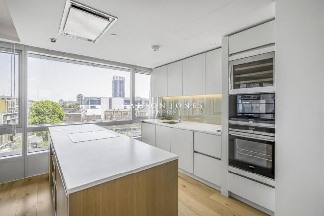Kitchen.Jpg