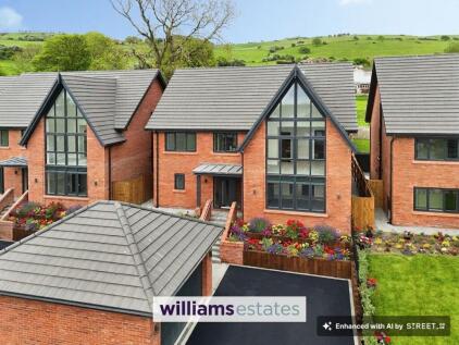 Llys Gronant, Gronant Road, LL19