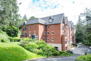 Apartment 16, 5 Mason Court, Ellerslie Drive, Malvern WR14 3LX