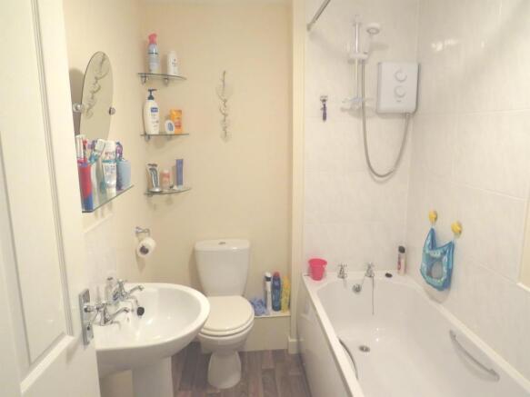 Photo 3