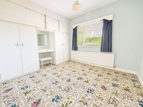 3 bed Bungalow for sale Image 5
