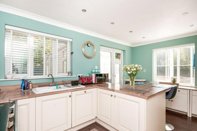 Kitchen/breakfast ro