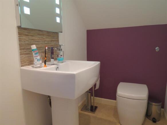 Cloakroom/WC: