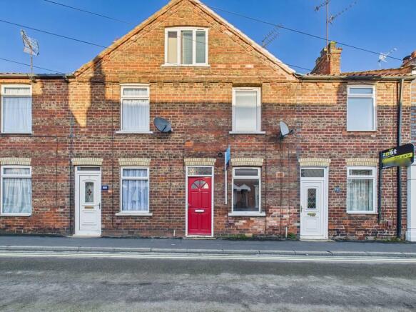 2 Bedroom Mid Terrace House - For Sale