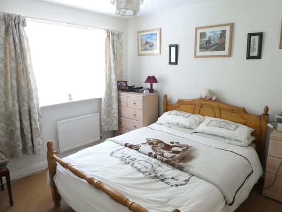 bed1.JPG