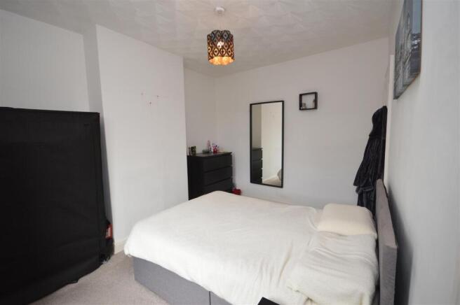 3 bed Terraced for sale Image 6