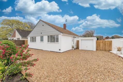 Fully refurbished bungalow in heart of Worle