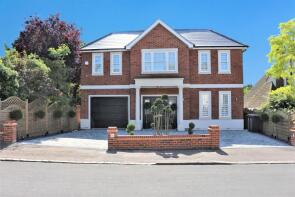 2, Chester Road, Chigwell IG7 6AJ