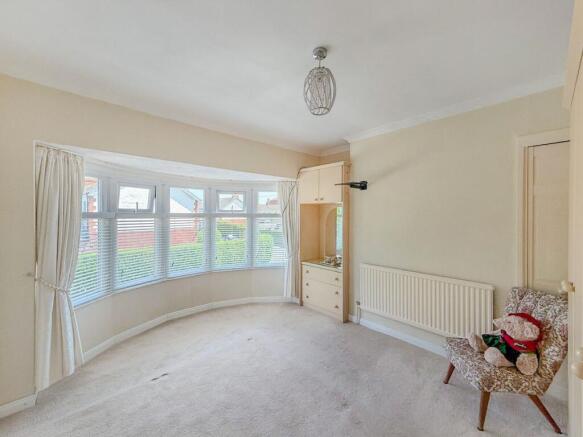 3 bed Terraced for sale Image 6