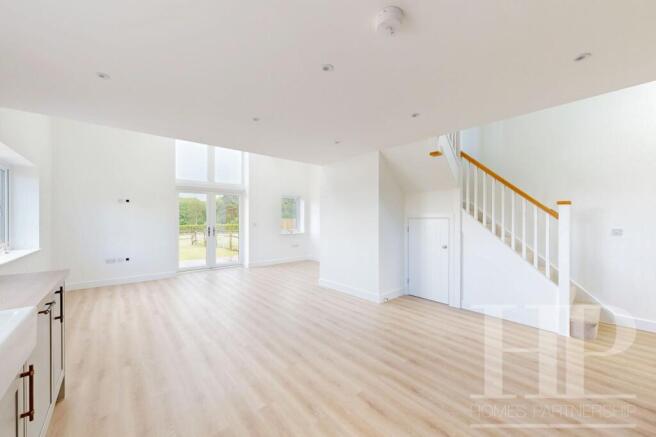 Lounge/dining room/kitchen