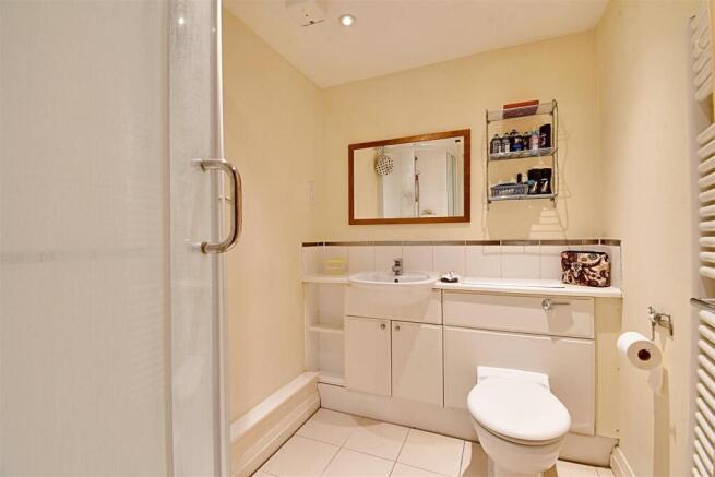 Ensuite.jpg