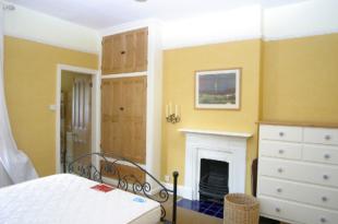Master bedroom view2