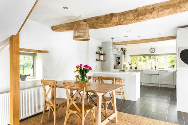 Kitchen/Dining Room