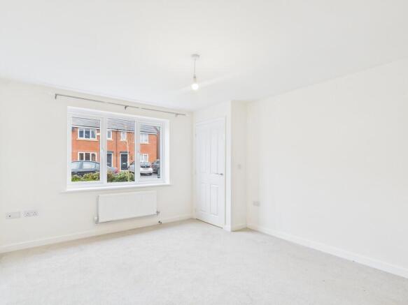 CAM02169G0-PR0439...