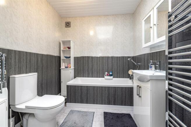 19 Brunton Park Bowden 27.JPG