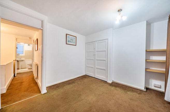 1397537-12-696686...