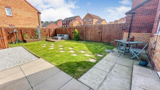Colliers Way, Holmewood