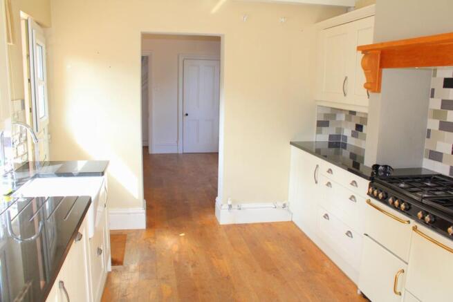 Kitchen b