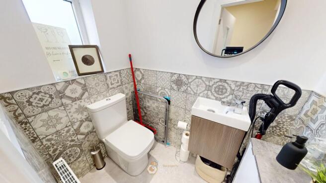 Photo 8