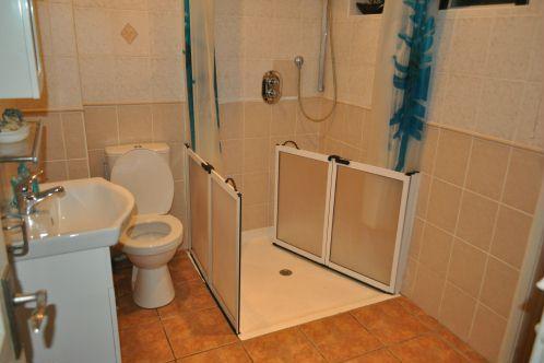 Ensuite Shower Room